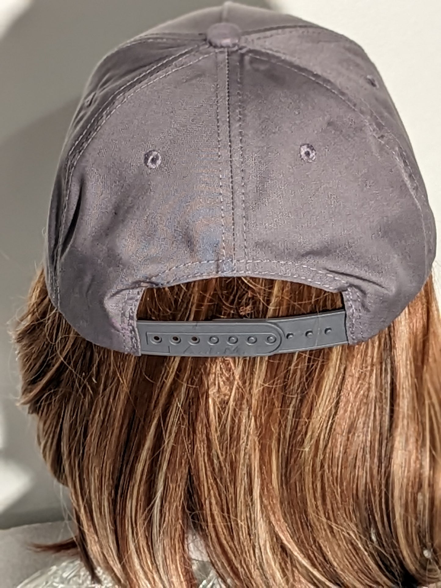 Hat 100% Cotton Small Town Natural medium grey reg curved peak