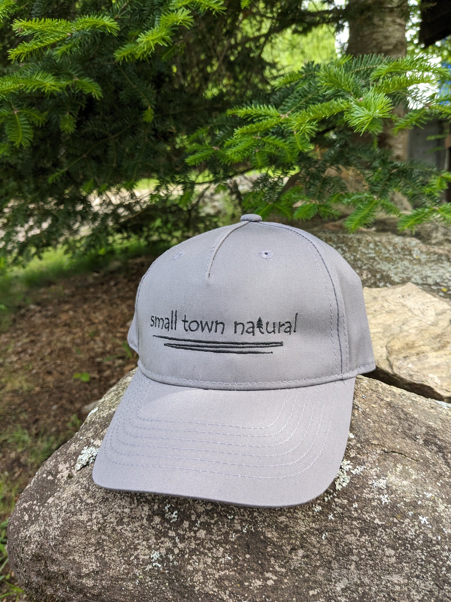 Hat 100% Cotton Small Town Natural medium grey reg curved peak