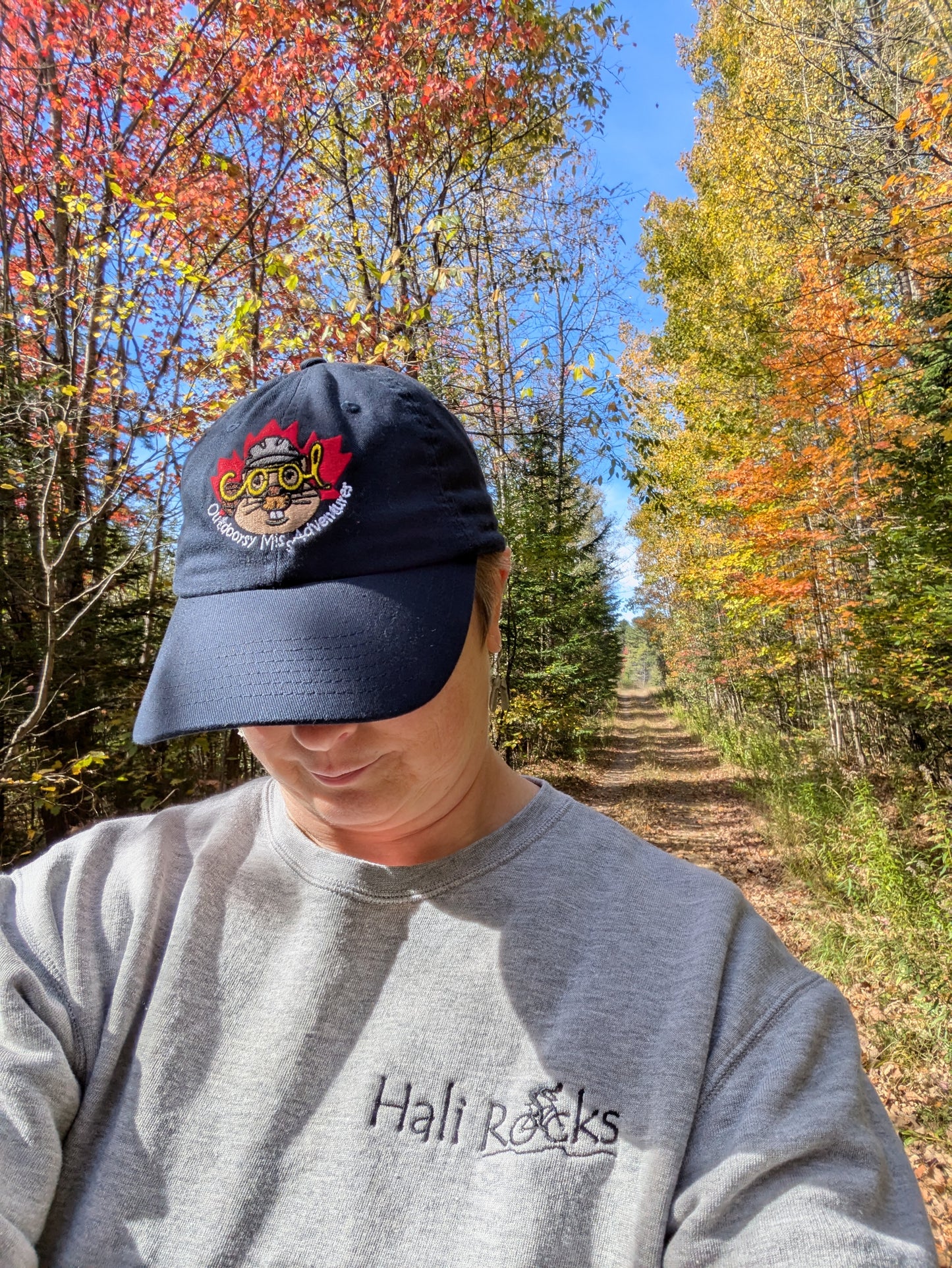 Hat 100% Cotton Outdoorsy Miss Adventures with Canadian beaver graphic reg curved peak