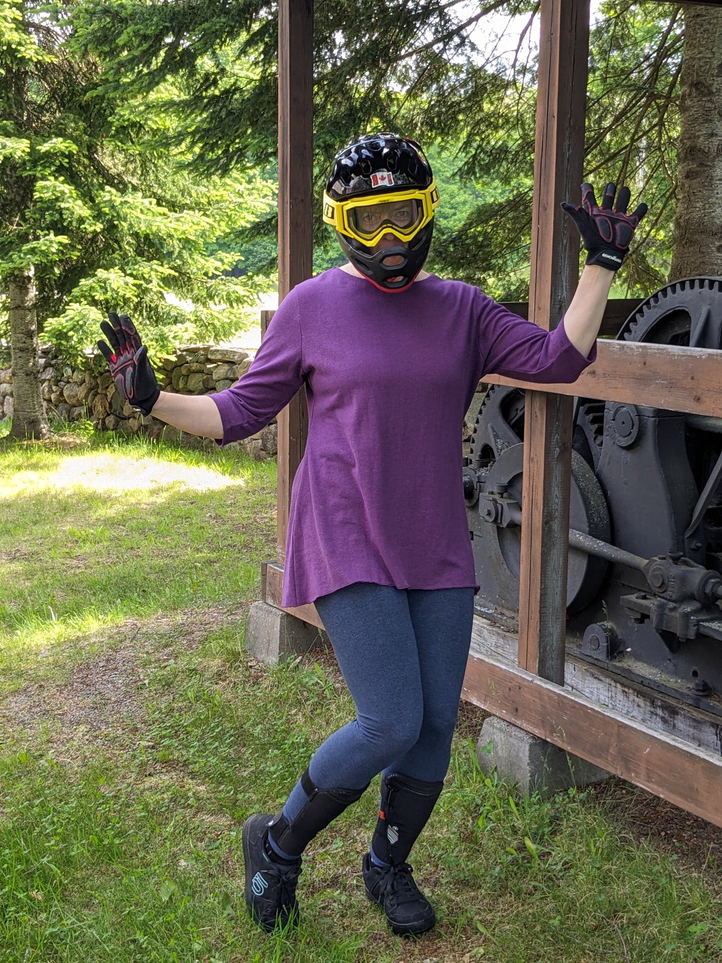 Rocks Hemp 3/4 sleeve Fluid Top - Women